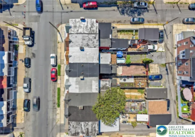 Photo 3 of Sale Pending at 1023 W Allen St, Allentown, PA 18102 | MLS# 777394 | Listing updated on 2026-08-18