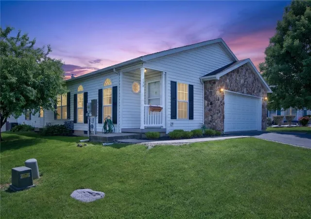 Manufactured home for sale at 698 San Simeon Pl, Easton, PA 18040 | MLS# 777147