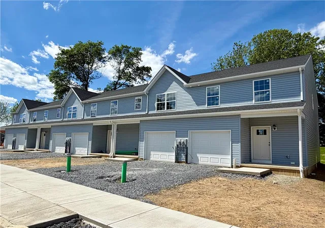 Photo 2 of Townhouse for sale at 315 Barber St #47, Allentown, PA 18103 | MLS# 778104 | Listing updated on 2026-08-26