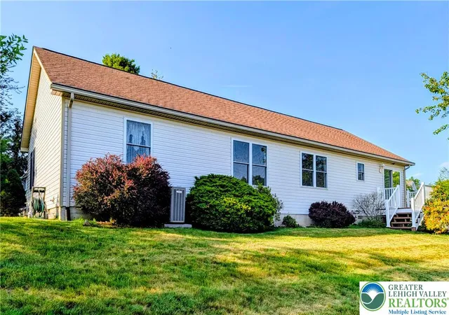 21st image of 314 Golden Oaks Dr, White Haven, PA 18661 | MLS# 778531