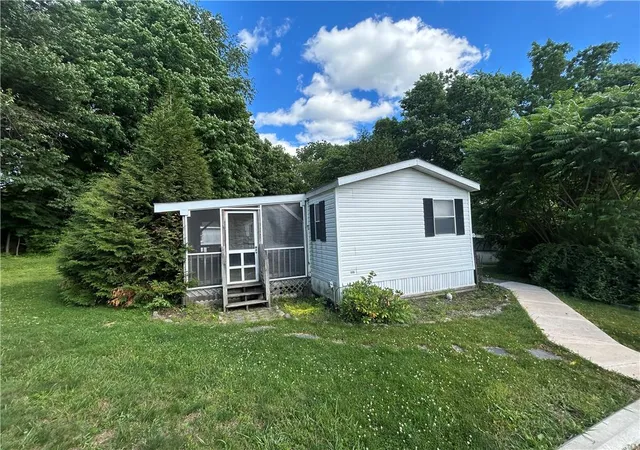 Photo 2 of Sale Pending at 38 Ahearn, Mount Bethel, PA 18343 | MLS# 779047 | Listing updated on 2026-08-26