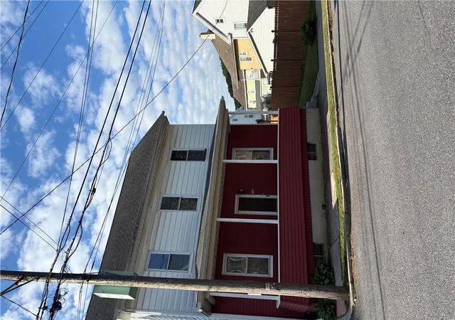 Photo 2 of Sale Pending at 119 E Washington St, Slatington, PA 18080 | MLS# 779648 | Listing updated on 2026-08-24