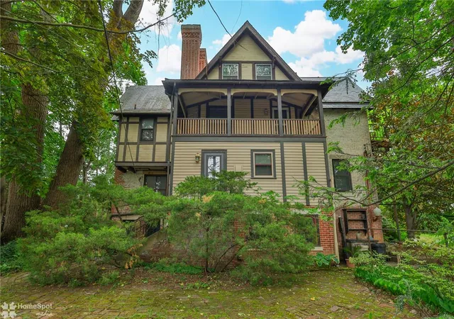 Photo 5 of Single family home for sale at 616 2nd Street, Catasauqua, PA 18032 | MLS# 779751 | Listing updated on 2026-08-24