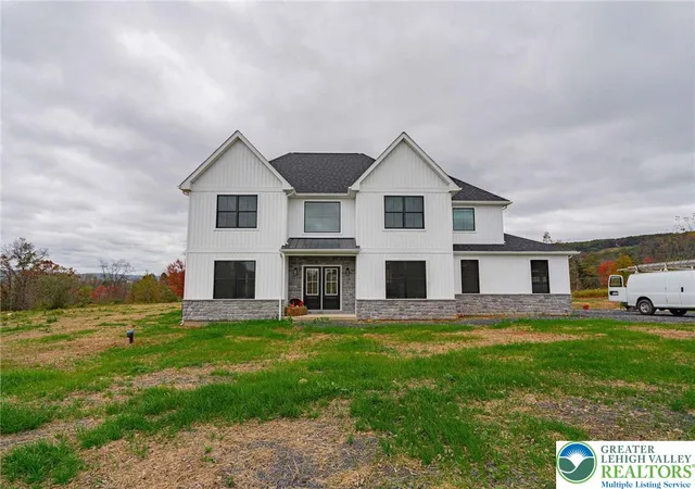 Photo 2 of Single family home for sale at Woods Xing, Chestnuthill Twp, PA 18322 | MLS# 779932 | Listing updated on 2026-08-19