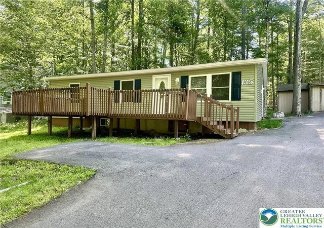 Photo 1 of Single family home for sale at 135 Oswayo Dr, Pocono Lake, PA 18347 | MLS# 780208 | Listing updated on 2026-08-17