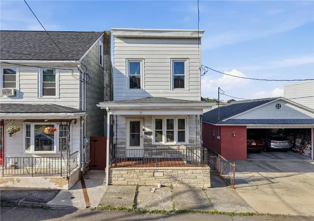 Photo 2 of Single family home for sale at 32 Clay St, New Philadelphia, PA 17959 | MLS# 780271 | Listing updated on 2026-08-20