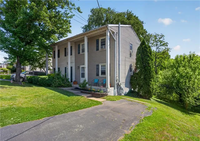 Photo 3 of Sale Pending at 479 S 9th Street, Akron, PA 17501 | MLS# 780231 | Listing updated on 2026-07-12