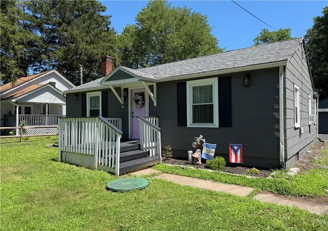 2nd image of 1878 Paradise Trl, East Stroudsburg, PA 18301 | MLS# 780486