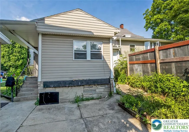Photo 2 of Single family home for sale at 310 W Patterson St, Lansford, PA 18232 | MLS# 780678 | Listing updated on 2026-08-20