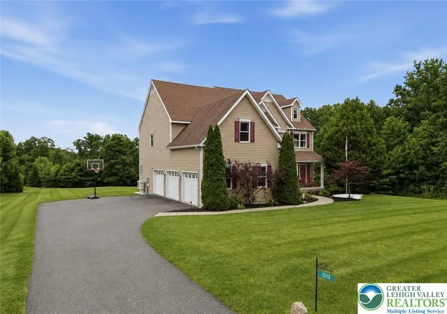 Photo 3 of Sale Pending at 1212 Miller Rd, Wind Gap, PA 18064 | MLS# 780598 | Listing updated on 2026-08-20