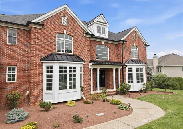 Photo 5 of Single family home for sale at 4600 Willow Ln, Nazareth, PA 18064 | MLS# 780740 | Listing updated on 2026-08-17