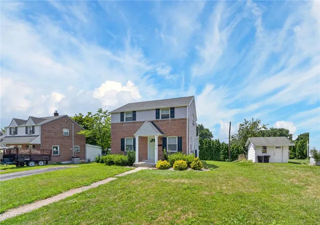 1st image of 218 7Th St, Whitehall, PA 18052 | MLS# 780741