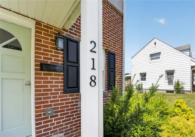 3rd image of 218 7Th St, Whitehall, PA 18052 | MLS# 780741