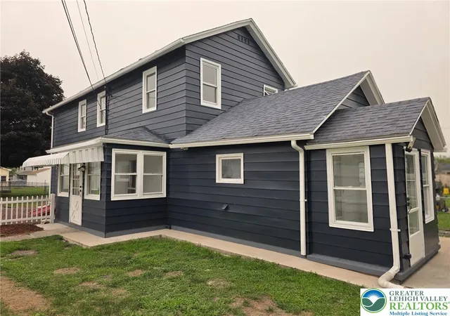 Photo 3 of Sale Pending at 724 Kaufman Ct, Exeter, PA 18643 | MLS# 780779 | Listing updated on 2026-08-25