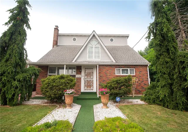 1st image of 936 4th St, Whitehall, PA 18052 | MLS# 780906