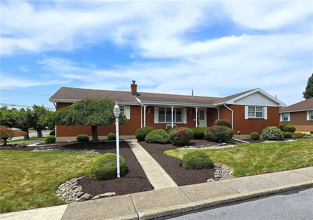 1st image of 3203 Parkview Dr, Whitehall Twp, PA 18052 | MLS# 780666