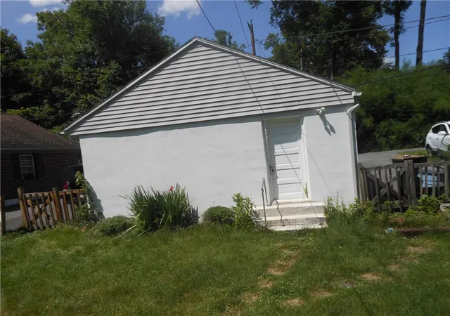 Photo 5 of Single family home for sale at 4543 1st Terrace, Bangor, PA 18013 | MLS# 781363 | Listing updated on 2026-08-21