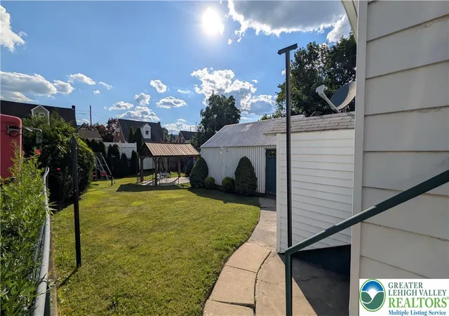 20th image of 560 S Benner Ave, Fountain Hill, PA 18015 | MLS# 781361