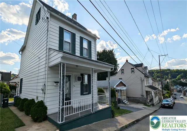2nd image of 560 S Benner Ave, Fountain Hill, PA 18015 | MLS# 781361