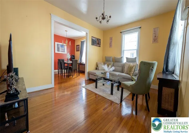 5th image of 560 S Benner Ave, Fountain Hill, PA 18015 | MLS# 781361