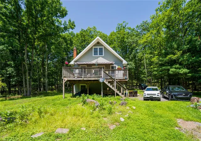 Photo 1 of Sale Pending at 3196 Woodcrest Ave, Effort, PA 18330 | MLS# 781311 | Listing updated on 2026-08-26