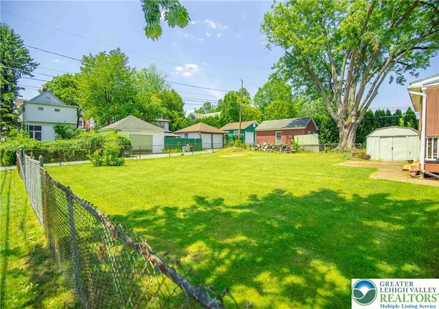 Photo 39 of Sale Pending at 1403 N New St, Bethlehem, PA 18018 | MLS# 781554 | Listing updated on 2026-08-18