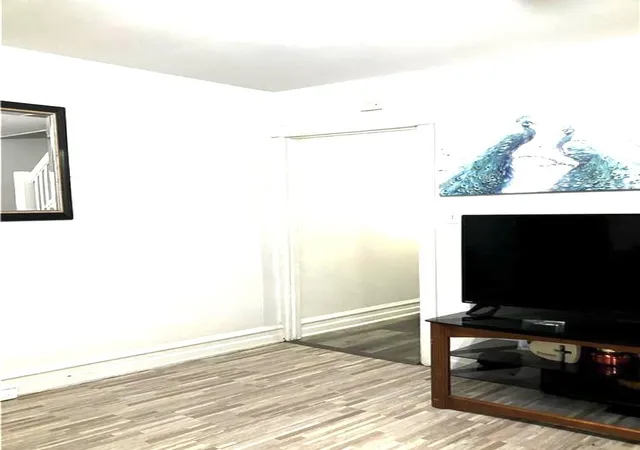 Photo 3 of Single family home for sale at 10 S Brook St, Allentown, PA 18109 | MLS# 781564 | Listing updated on 2026-08-20