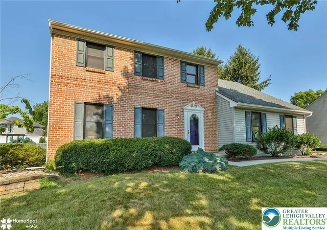 Photo 2 of Sale Pending at 142 Aspen Dr, Allentown, PA 18104 | MLS# 781575 | Listing updated on 2026-08-20