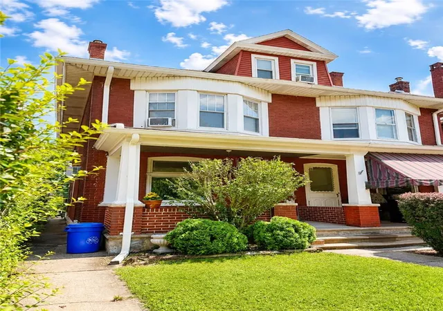 Photo 2 of Sale Pending at 712 8th Avenue, Bethlehem, PA 18018 | MLS# 781993 | Listing updated on 2026-08-18