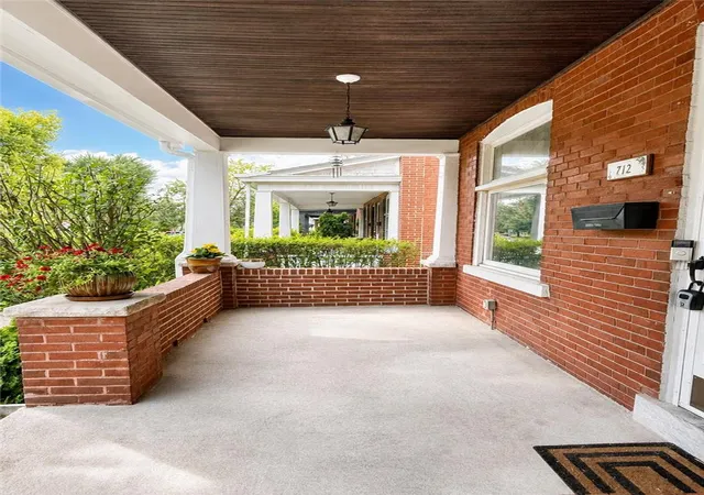 Photo 3 of Sale Pending at 712 8th Avenue, Bethlehem, PA 18018 | MLS# 781993 | Listing updated on 2026-08-18
