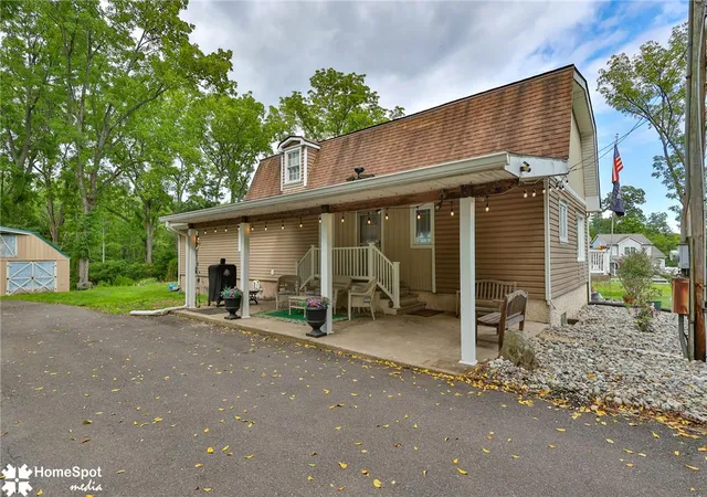 Photo 3 of Sale Pending at 525 Rocky Valley Rd, Quakertown, PA 18951 | MLS# 782065 | Listing updated on 2026-08-17