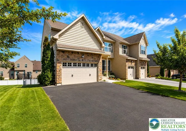 Photo 40 of Sale Pending at 9675 Crescent Ln, Breinigsville, PA 18031 | MLS# 782120 | Listing updated on 2026-08-26