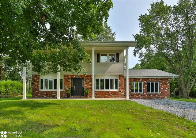 Photo 1 of Single family home for sale at 919 Point Phillips Rd, Bath, PA 18014 | MLS# 781516 | Listing updated on 2026-08-17