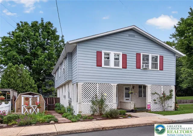 Photo 1 of Single family home for sale at 329 Delong Ave, Emmaus, PA 18049 | MLS# 782144 | Listing updated on 2026-08-06