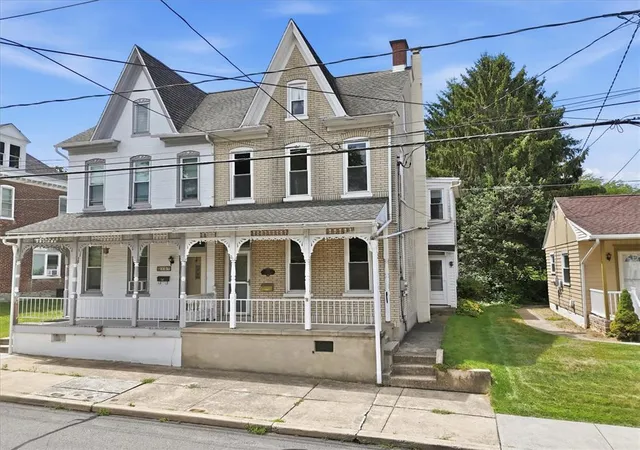 1st image of 105 S Whiteoak St, Kutztown, PA 19530 | MLS# 782138
