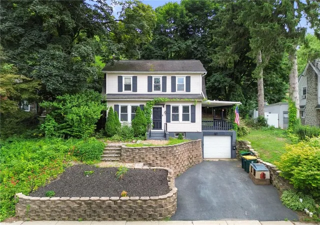 Photo 1 of Single family home for sale at 2322 Park Ave, Easton, PA 18045 | MLS# 782207 | Listing updated on 2026-08-24