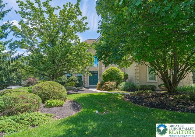 Photo 2 of Single family home for sale at 6958 Lehigh Ct, Allentown, PA 18106 | MLS# 781262 | Listing updated on 2026-08-06