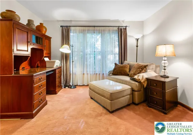 Photo 4 of Sale Pending at 191 Chatham Hl Rd, Stroudsburg, PA 18360 | MLS# 782152 | Listing updated on 2026-08-24