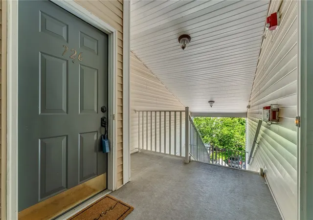 Photo 2 of Townhouse for sale at 726 Eden Ter, Easton, PA 18042 | MLS# 782234 | Listing updated on 2026-08-06