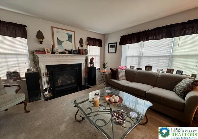 Photo 3 of Townhouse for sale at 4115 Bunker Hl Dr S, Coopersburg, PA 18036 | MLS# 782062 | Listing updated on 2026-08-06