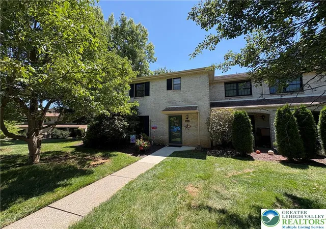 Photo 2 of Sale Pending at 2823 Whitemarsh Pl, Macungie, PA 18062 | MLS# 782205 | Listing updated on 2026-08-21