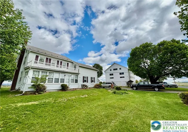Photo 1 of Single family home for sale at 282 Young Rd, Nazareth, PA 18064 | MLS# 782292 | Listing updated on 2026-08-06
