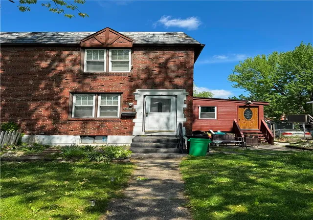 1st image of 811 W Emaus Ave, Allentown, PA 18103 | MLS# 782283