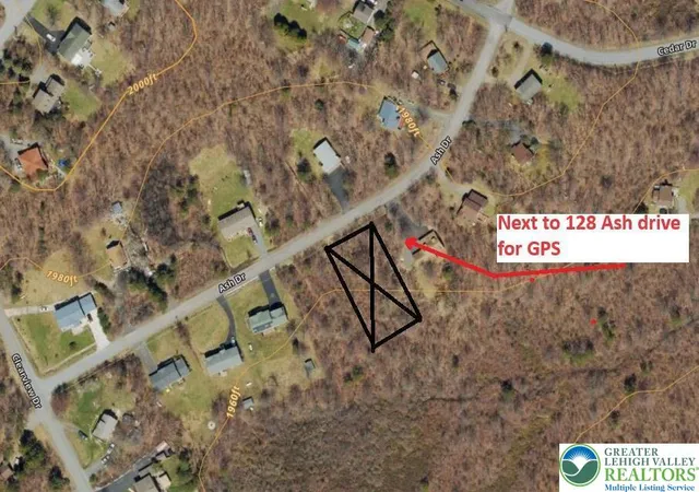 Photo 2 of Sale Pending at 124 Ash Dr, Long Pond, PA 18334 | MLS# 782299 | Listing updated on 2026-08-24