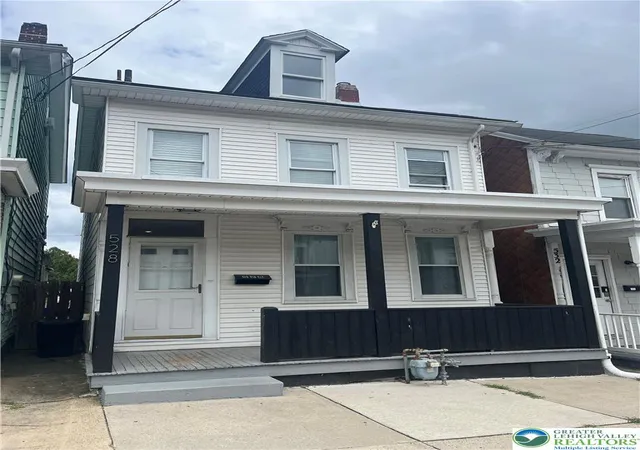 Photo 1 of Single family home for sale at 528 Centre St, Easton, PA 18042 | MLS# 782069 | Listing updated on 2026-08-07