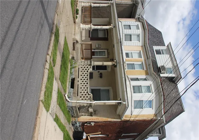 Photo 1 of Townhouse for sale at 946 S 24th Street, Easton, PA 18042 | MLS# 782241 | Listing updated on 2026-08-07