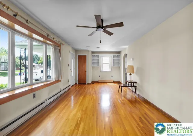 3rd image of 2043 Troxell St, Allentown, PA 18109 | MLS# 782151