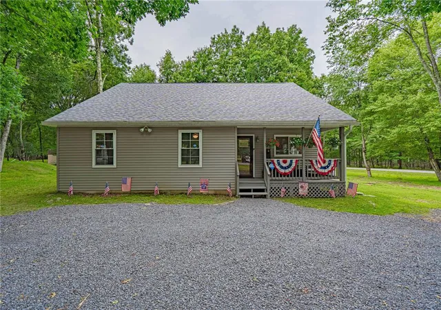 1st image of 4 Wylie Cir, Albrightsville, PA 18210 | MLS# 781203