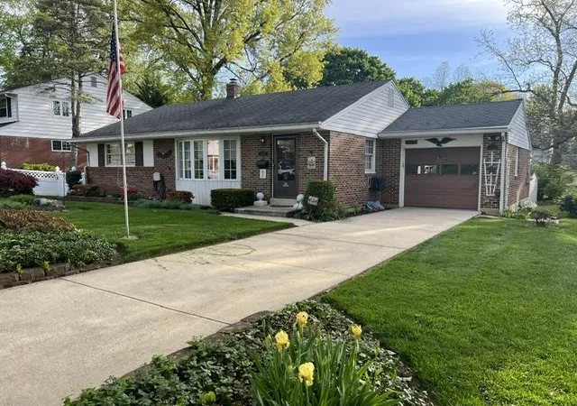 1st image of 1033 N Main St, Allentown, PA 18104 | MLS# 781951