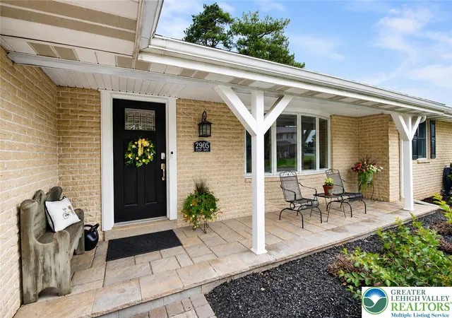 2nd image of 2905 Swanson St, Easton, PA 18045 | MLS# 782400